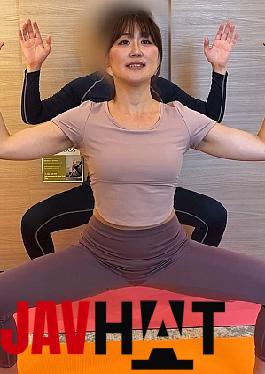 FC2PPV-4721412 I Experienced Nude Yoga In New York. CFNM